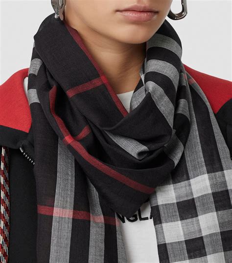 burberry classic check scarf silk|burberry check scarf wool fringe.